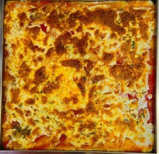 Pizza Margarita (1 Porción)