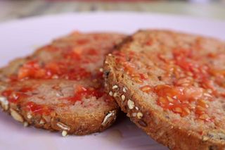 Pan Con Tomate