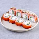 Рол Карамельний лосось