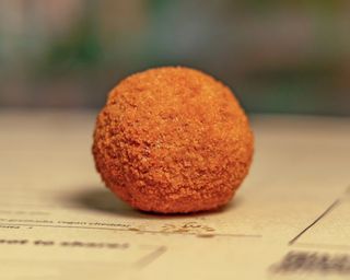 Bolinha de Alheira e Queijo