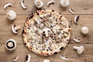 Pizza Funghi