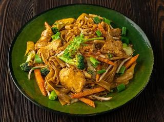 Pad See Ew (owoce morza)