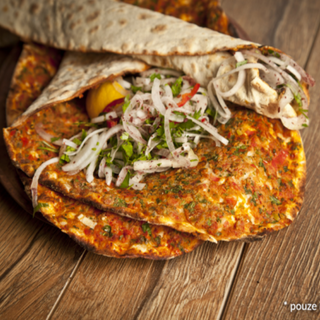 Pizza Lawasa Enrollada 