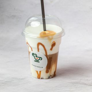 Ice Caramel Latte Macchiato