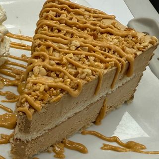 RACION TARTA SEMIFRIO DE TURRON