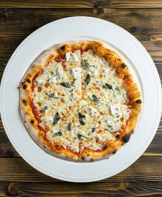 Pizza Quattro Formaggi