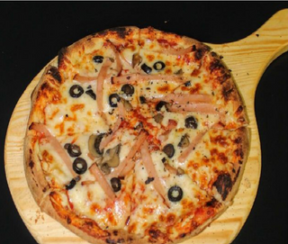 Pizza Charcuterie (m)