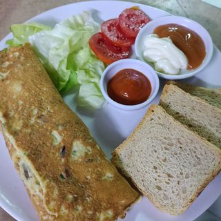 Omelette Salami Fromage 