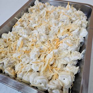 Ración De Tortellini Relleno De Queso