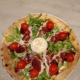 Pizza Burrata Al Tartufo