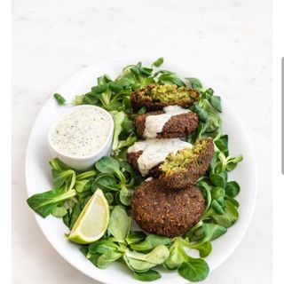 TApa de Flafel 8 und 