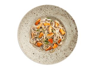 Паста със сьомга (350г)