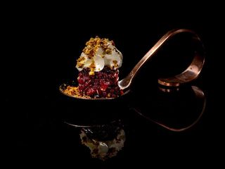 Gunkan black pistacchio