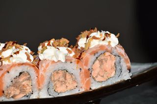 51. Uramaki uratokio