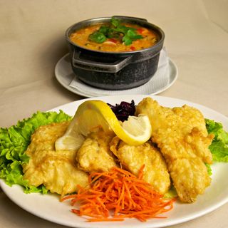 Filetes De Pescada com Arroz À Pescador