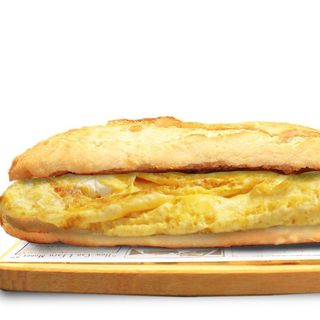 Bocadillo Tortilla Francesa