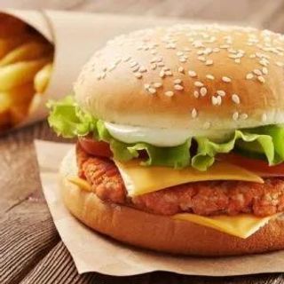 Чизбургер с говядиной (250г)