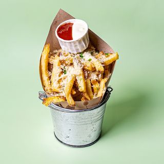 Garlic & Parmesan Fries