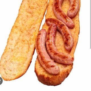 Bocadillo de salchichas con queso