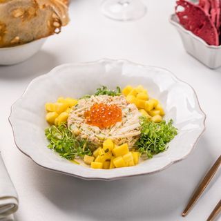 Salada de carne de sapateira