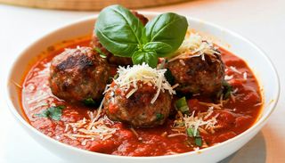 Polpette alla pizzaiola