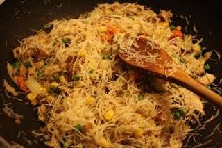 String hoppers kotthu