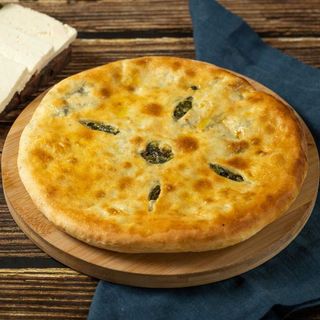 ჭახრაკინა ყველით