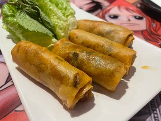 6.Mini Rollos De Carne Y Verduras Fritas (4 Pzs.)