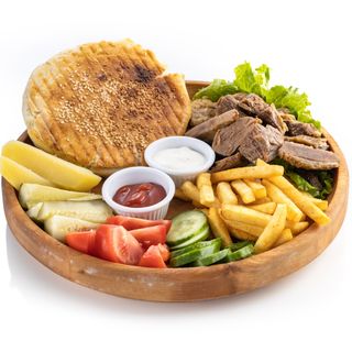 Бауырдак на посуде из говядины