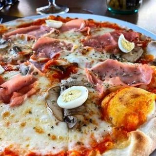 Pizza Caprichosa (Mediana)