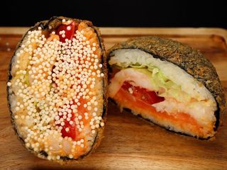 SUSHIBURGER TOM YUM (320g)