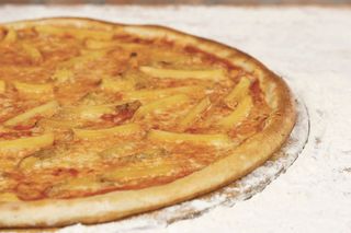 Pizza classica patatine