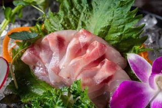 803. Sashimi suzuki 10pz