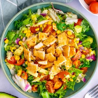 Ensalada De Pollo Crujiente