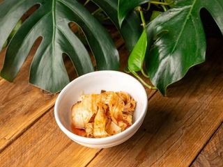 Кімчі (корейська та дуже гостра капуста) (100g)