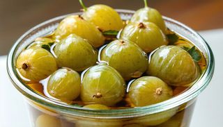 ACHAR (Pikle z agrestu)