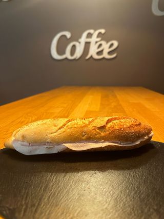 Bocadillo De Pavo (L)