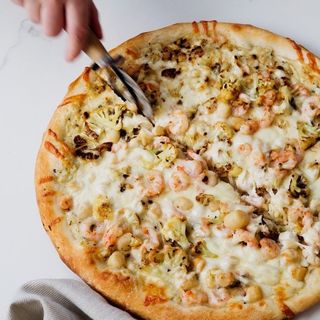 Pizza fruits de mer grande 