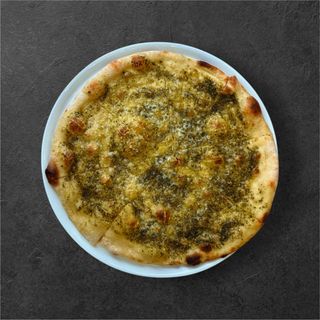 Фокачча з соусом Песто та пармезаном (1шт)