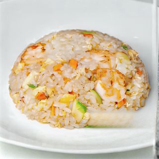 17. Riso saltato con gamberi