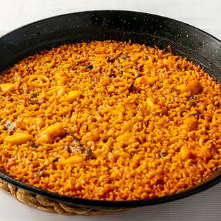 Arroz marinero limpio, para no mancharse. 