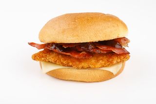 Chicken barbecue con patate fritte