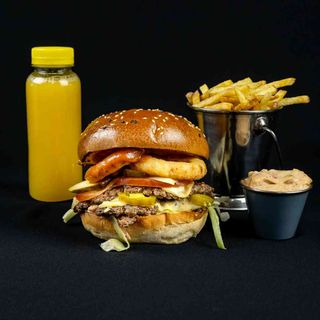 Combo Rocket Man Burger