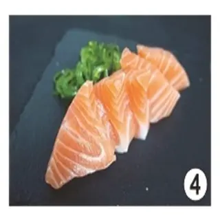 128. SASHIMI SALMÓN