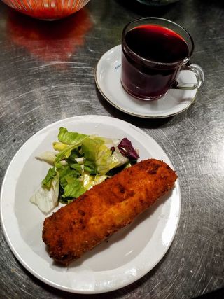 Barszcz czerwony z krokietem 250 ml