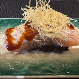 120 Nigiri salmone scottato nero 2 pezzi
