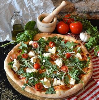 Pizza Caprese Mediana (35 cm.)