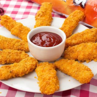 Menú Sticks De Pollo (5 Uds. A 6 Uds. Aprox.) + Patatas + Bebida
