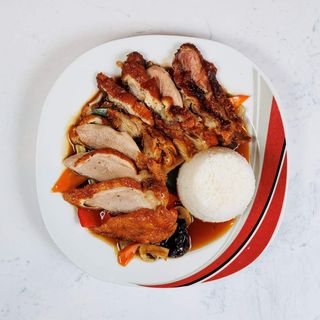 Hong Kong patka s povrćem i prilogom