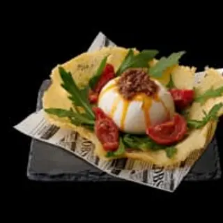 Nido de Burrata con Gruyère suizo